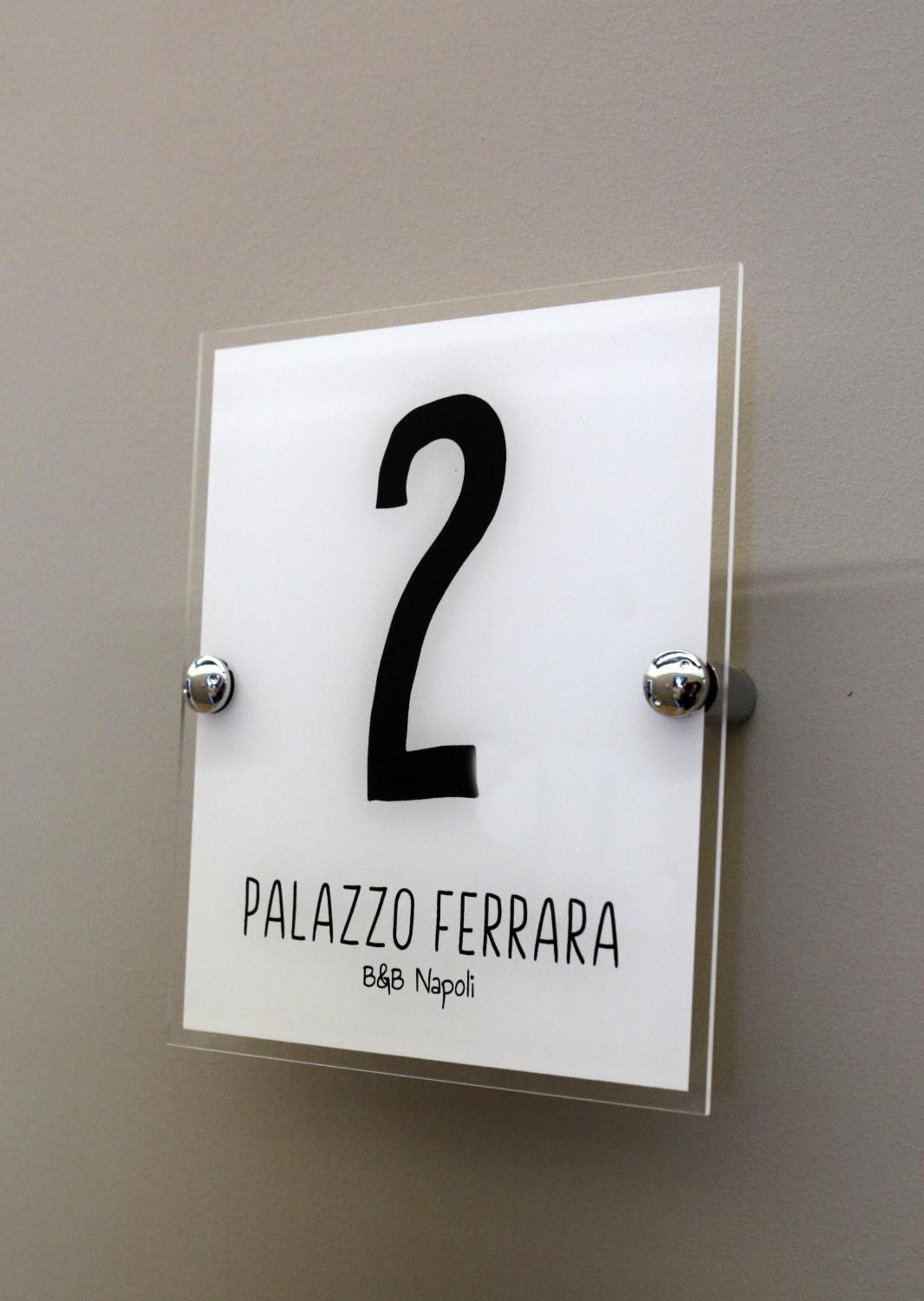 ナポリ Palazzo Ferrara Bed & Breakfast エクステリア 写真